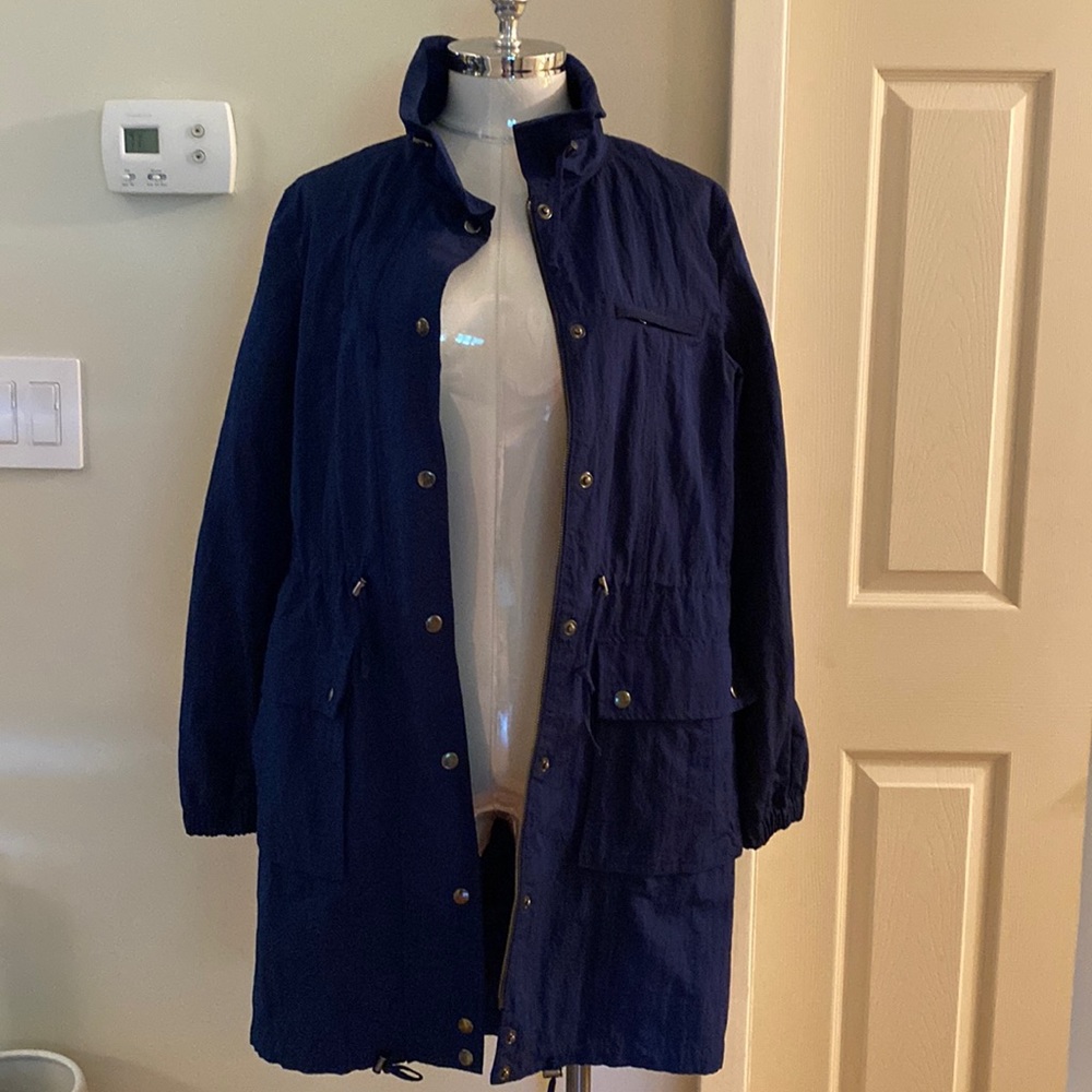 Banana Republic drawstring windbreaker. - Picture 1 of 2